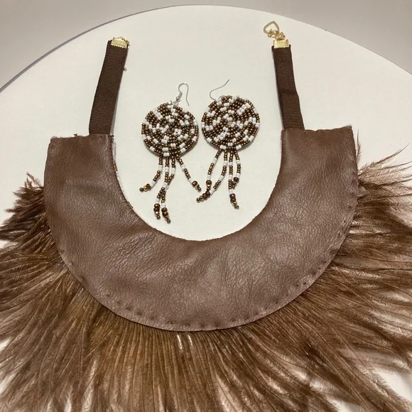 Etro inspired necklace (cheetah) - Picture 6 of 8